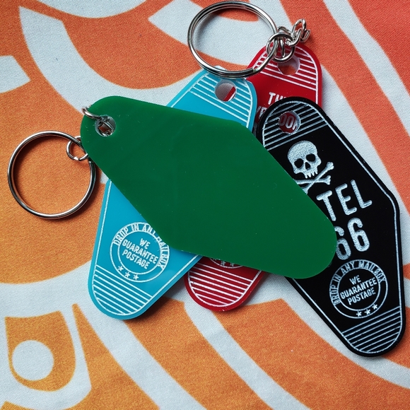Vintage motel keychains - home made! - Picture 6 of 6